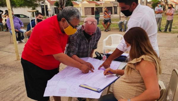 Más de 90 familias de la zona Norte iniciaron el proceso de escrituración de sus viviendas